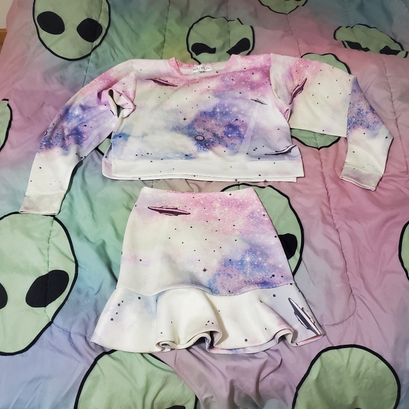 Wildfox Couture Space Cadet pop art TOP & SKIRT set UFO - Picture 6 of 14